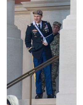 Primer vistazo a Wyatt Russell en el traje de U.S. Agent en Falcon y el Soldado de Invierno