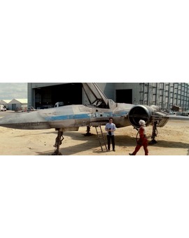 Star Wars: Force for Change; video en el que JJ Abrams muestra el nuevo X-Wing