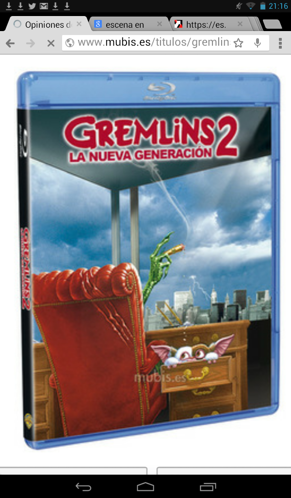 ¿Por que esta peli tiene una escena en latino?