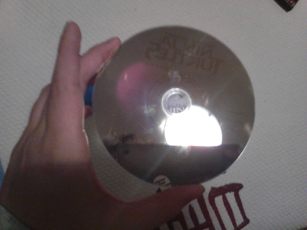 Y asi amigos esta mi disco de Tortugas Ninja Fuera de las sombras 3D.