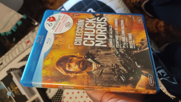 Chuck Norris Colección ¿Sabéis si se llegó a vender sin funda?