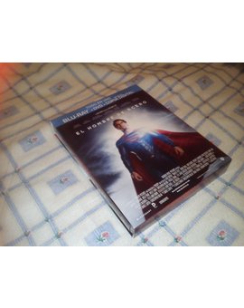 Para mi amigo BluRayero: Reportaje "El Hombre de Acero" Edicion libro. 1.
