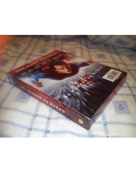 Reportaje "El Hombre de Acero" Edicion libro.2.