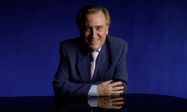 Ha fallecido MANOLO ESCOBAR a los 82 años. Que también hizo cine. D.E.P.