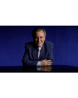 Ha fallecido MANOLO ESCOBAR a los 82 años. Que también hizo cine. D.E.P.