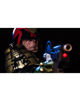 Así se hace realidad el JUEZ DREDD. (Video)