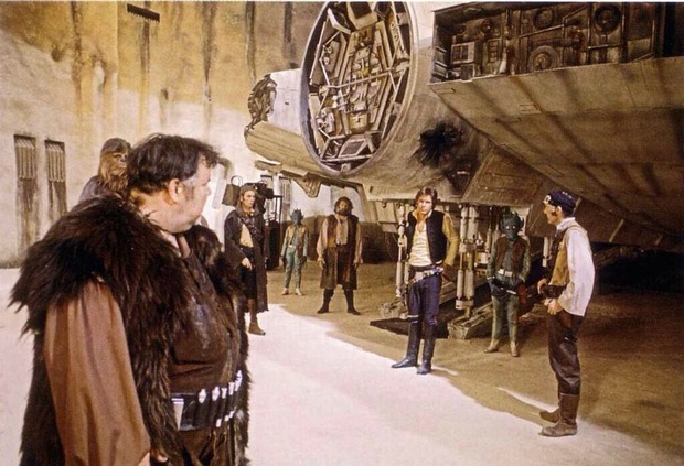 HAN SOLO hablando con JABBA, sí, sí, JABBA EL HUTT. STAR WARS IV (1)