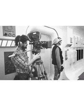 GEORGE LUCAS tras la cámara. STAR WARS IV
