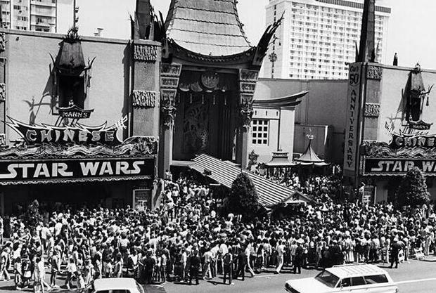 25 de mayo de 1977, Mann's Chinese Theatre, Hollywood. STAR WARS IV