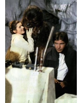El verdadero amor de LEIA es CHEWBACCA. Vamos a demostrarlo en 4 fotos. STAR WARS V. 1