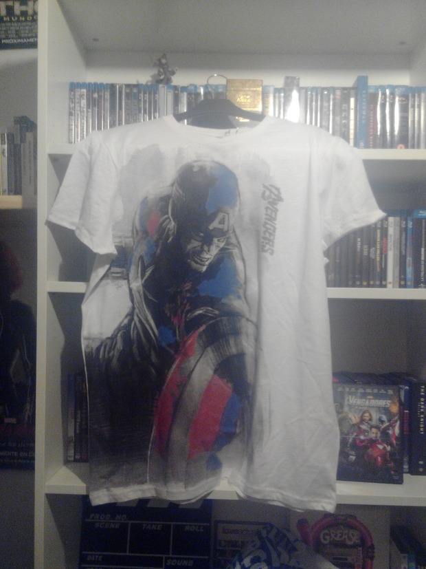 Camisetas cinefilas de hoy 3/3 : Civil War ¿En que bando estas?