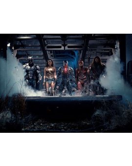 Justice League (Buena Calidad)