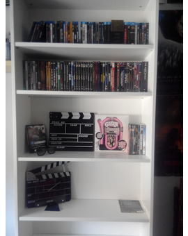 Actualización estantería , esto va teniendo ya pinta de estantería de cine