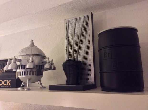 Las joyas de la corona (Colección Hitchcock, Nave de E.T, garra de Lobezno y barril de breaking bad)