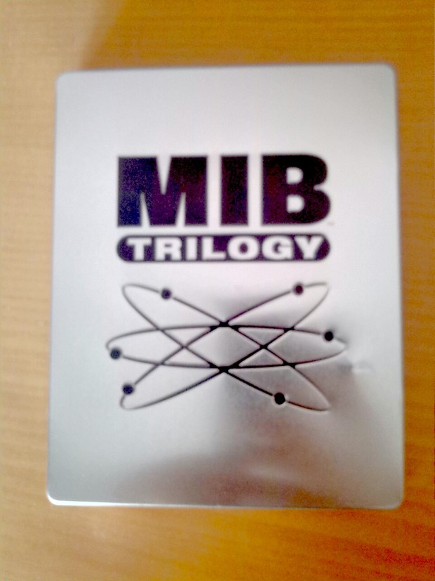 Men in black steelbook por 8€ ebay